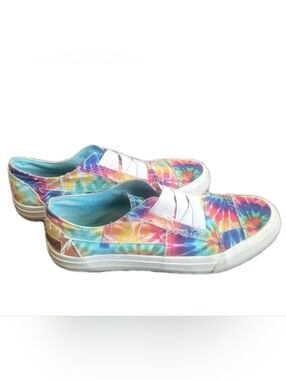 Blowfish Tie-Dye Slip-On Sneakers with White Elastic Straps Size 9